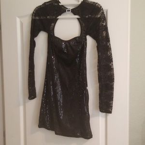 Black sequined party dress NEVER WORN but no tags